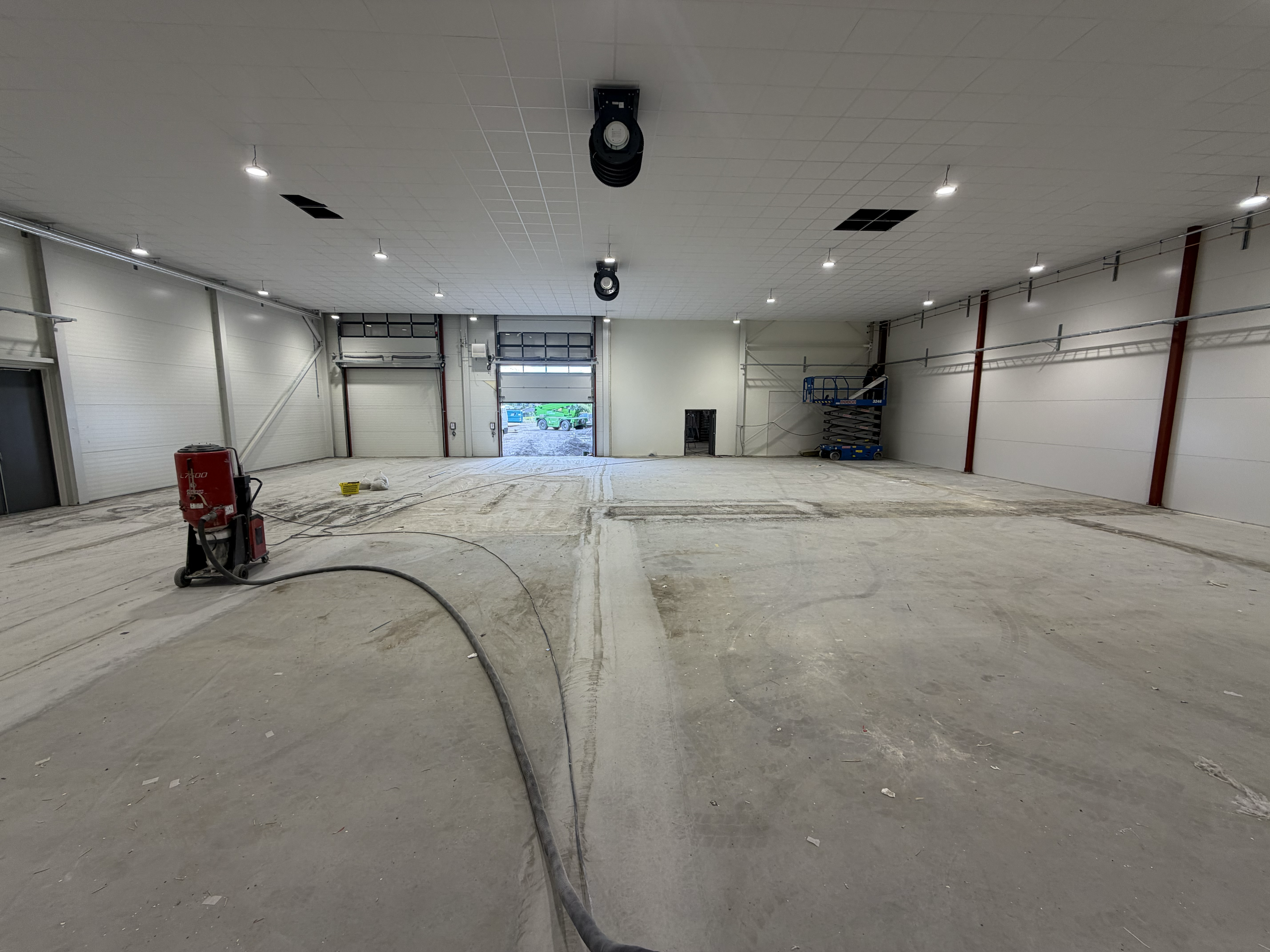 600 kvm compact beläggning i Bilverkstad